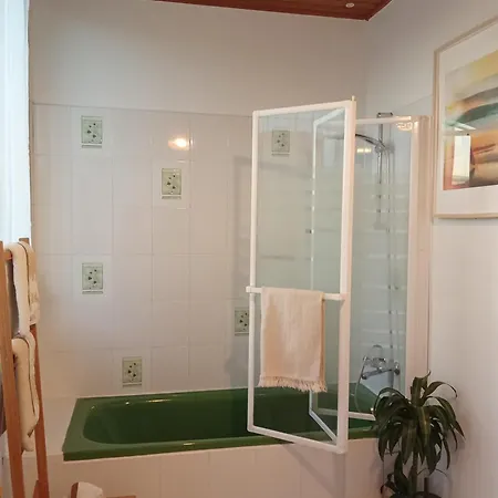 לינה וארוחת בוקר Eole